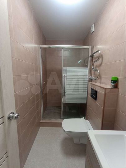 Доля в 1-к. квартире, 36,6 м², 9/17 эт.