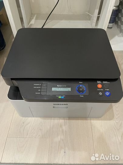 Мфу лазерное Samsung Xpress M2070W