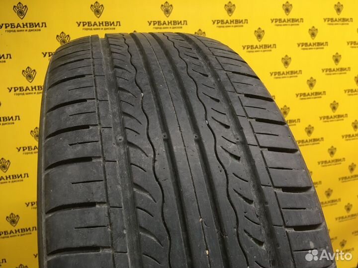 Kumho Solus KH17 215/45 R17 87H