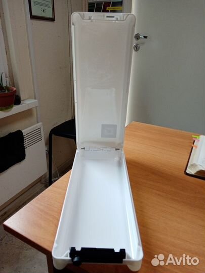 Пластиковый бокс