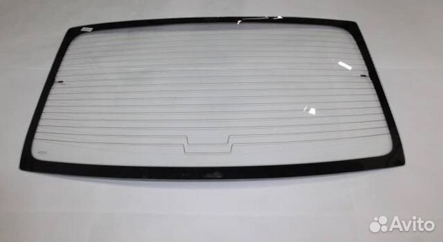 Стекло заднее на BMW M5