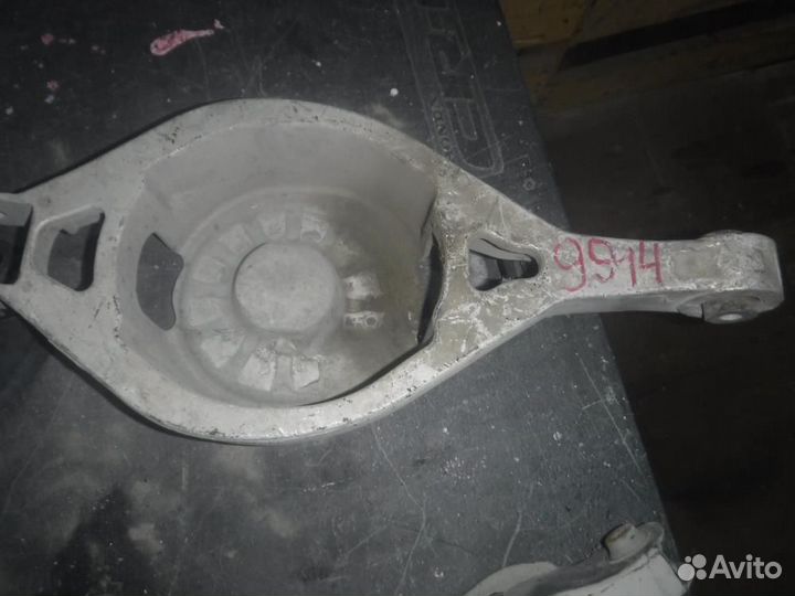 Рычаг зад. нижний поперечный №2 Nis/ Skyline,Stagea/ V35,HV35,PV35,M35,HM35,NM35/ под пружину/ к.т.№