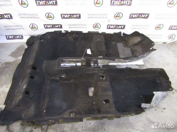 Покрытие напольное (ковролин) Focus II 2008-2011