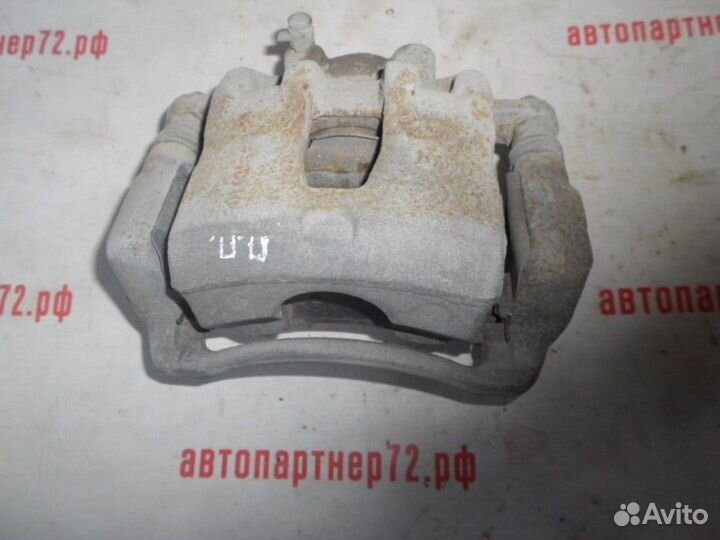 Суппорт передний правый Hyundai Solaris 2010-2016