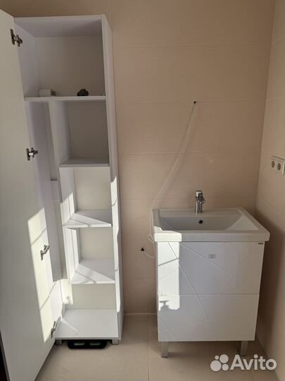 Шкаф 45 и тумба 60 с раковиной (Vigo и Kirovit)