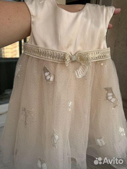Платье нарядное 80