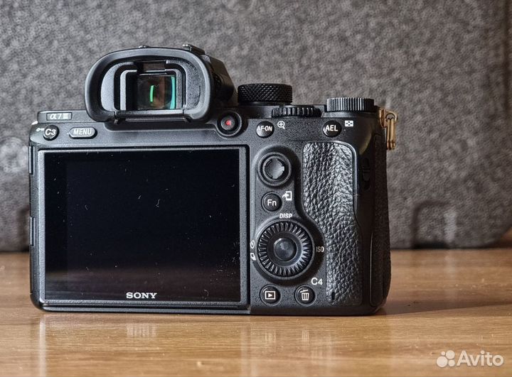 Зеркальный фотоаппарат sony a7miii body