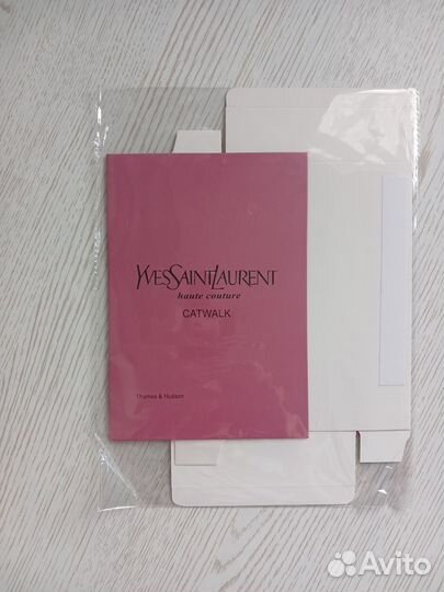 Муляж книги Yves Saint Laurent