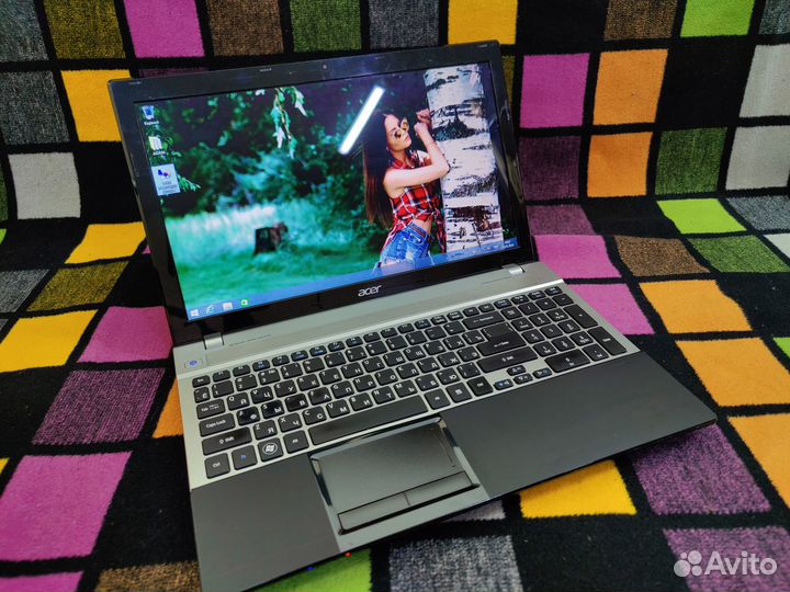 Ноутбук acer aspire V3-551G-10464G50Maii
