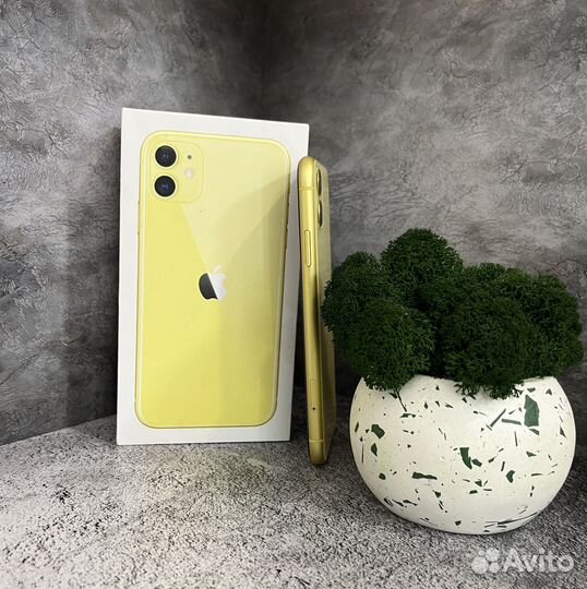 iPhone 11, 64 ГБ