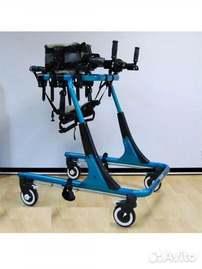 Ходунки для инвалидов на колесах