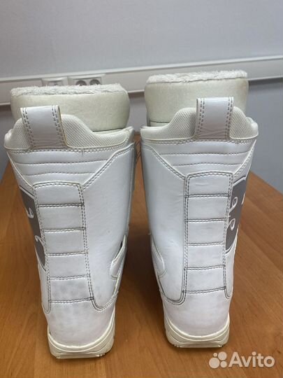 Ботинки для сноуборда женские