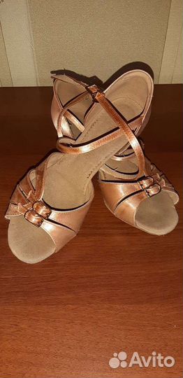 Туфли для бальных танцев райзинг