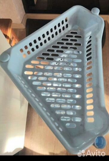 Полка угловая пластик 3х ярусн