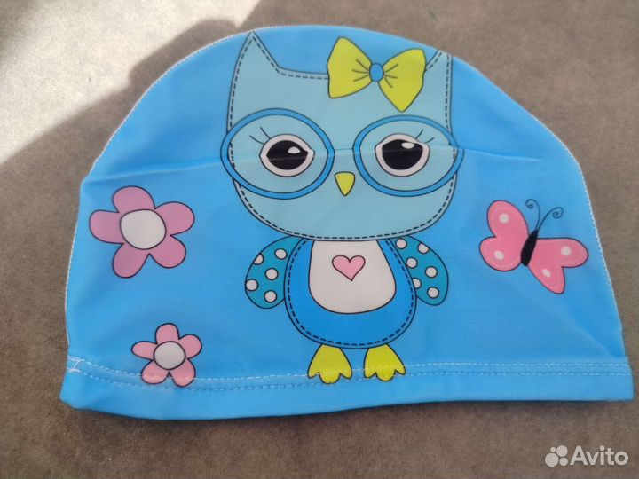 Трусики и шапочка для плавания