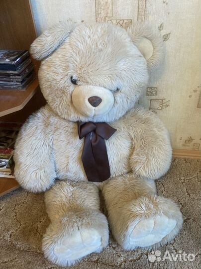 Большие плюшевые медведи