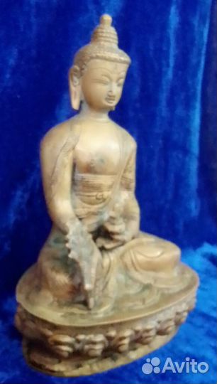 Будда медицины.Бронза