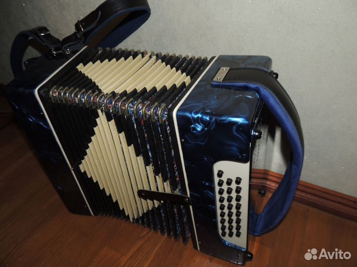 Гармонь Кировская заказная (Ля мажор)