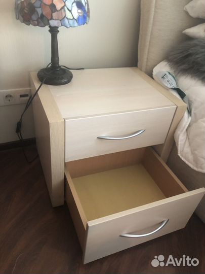 2 Тумбы Evanty