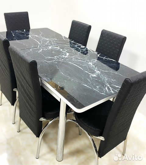 Кухонный стол и стулья 6 шт