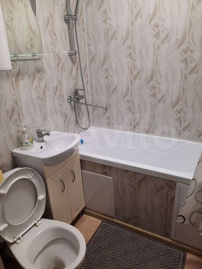 2-к. квартира, 48 м², 1/5 эт.