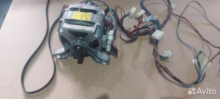 Двигататель стиральной машины