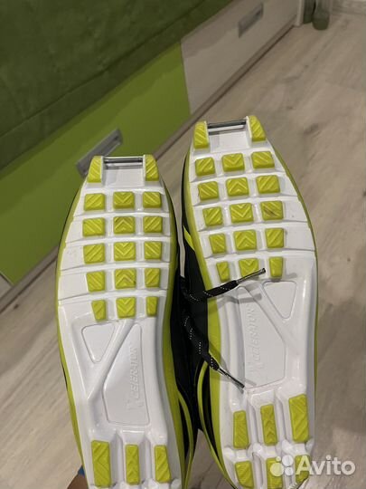 Лыжные ботинки fischer