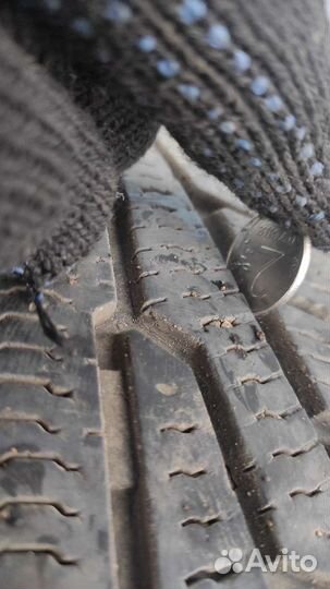 Nokian Tyres Hakkapeliitta R2 235/55 R17 103R