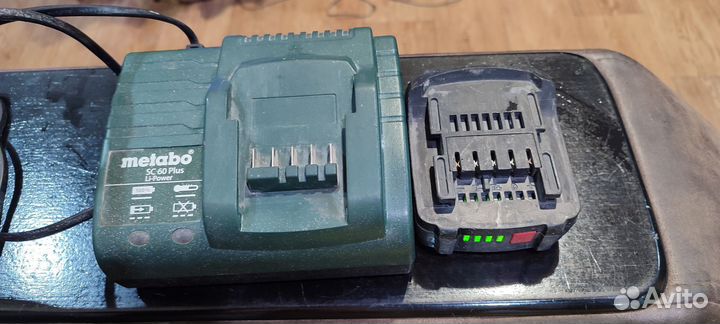Зарядное устройство metabo sc 60 plus