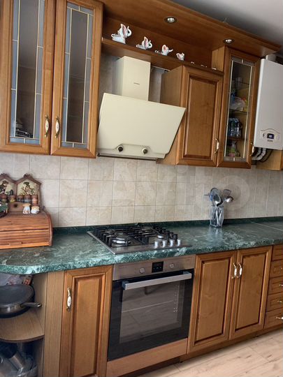 2-к. квартира, 60 м², 1/1 эт.