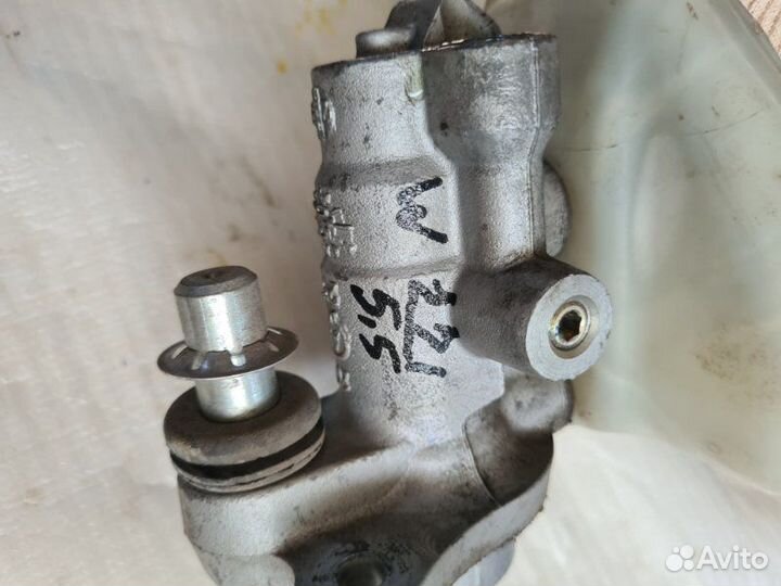 Главный тормозной цилиндр Mercedes-Benz S-Klass