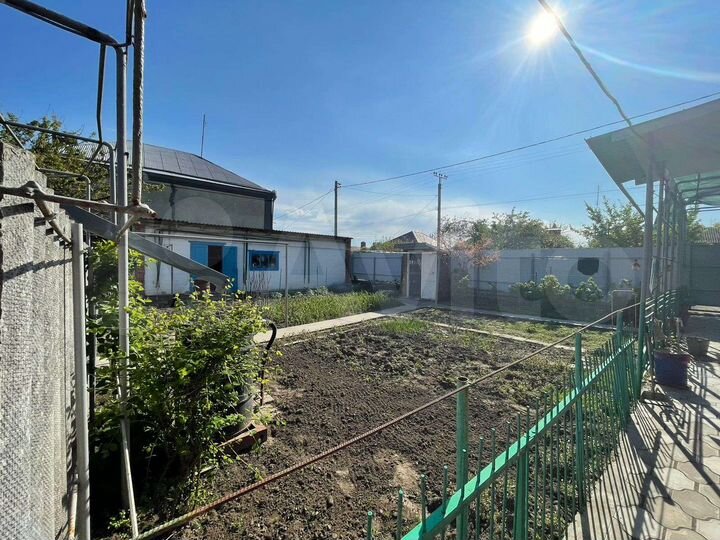 Дом 56 м² на участке 6,5 сот.