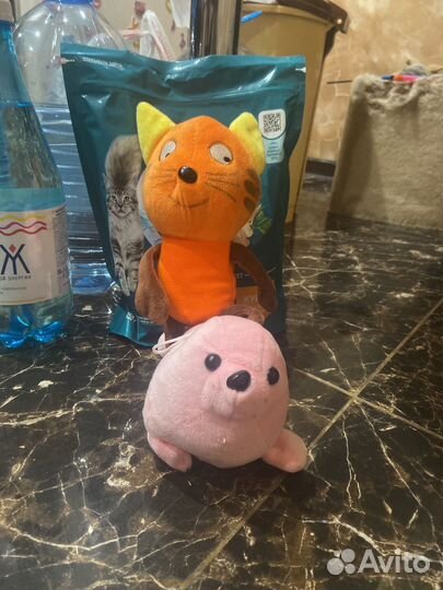 Две мягкие игрушки