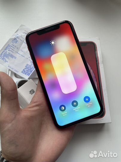 iPhone Xr, 64 ГБ
