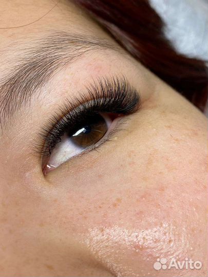 Наращивание ресниц на дому