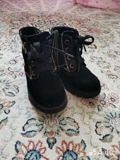 Ботинки на мальчика и девочку