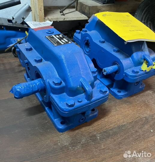 Редукторы / Тельферы / лот kfcpd 21285