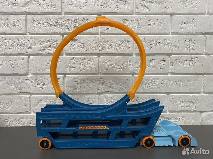 Hot Wheels грузовик