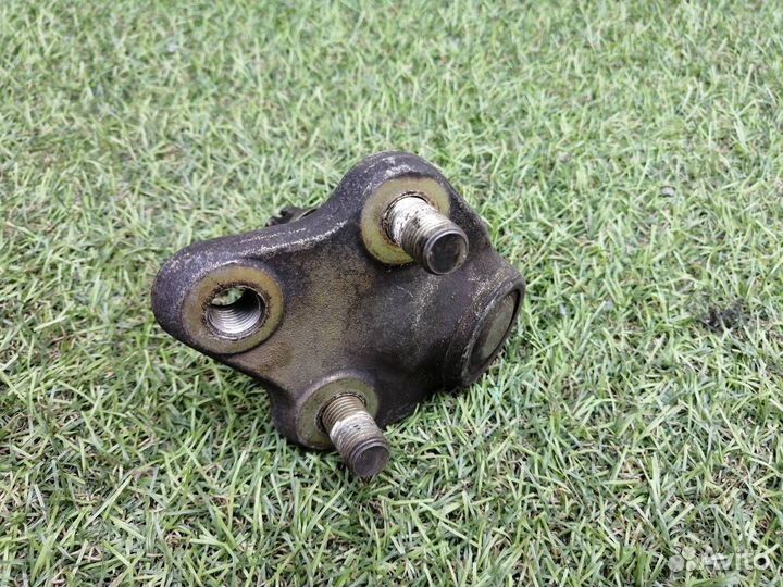 Шаровая опора передняя Toyota Corolla Fielder