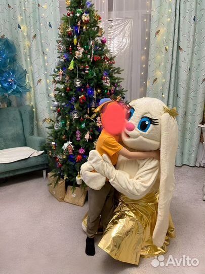 Заяц ростовая кукла