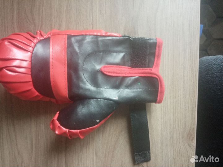 Боксерские перчатки детские