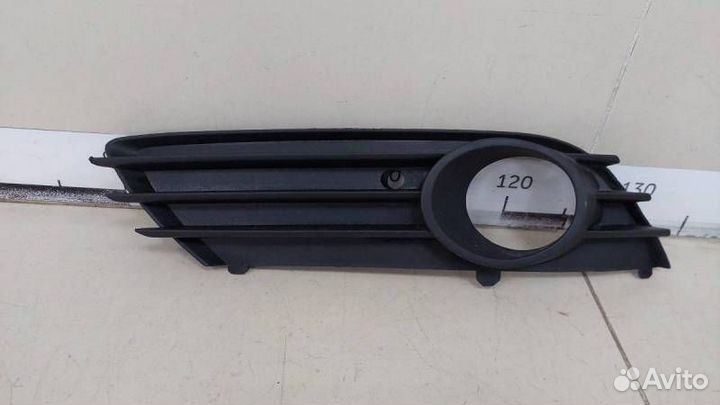 Рамка противотуманной фары левой Opel Astra H / Fa