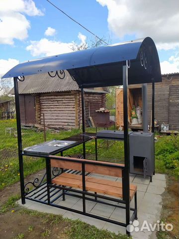 Мангал с крышей