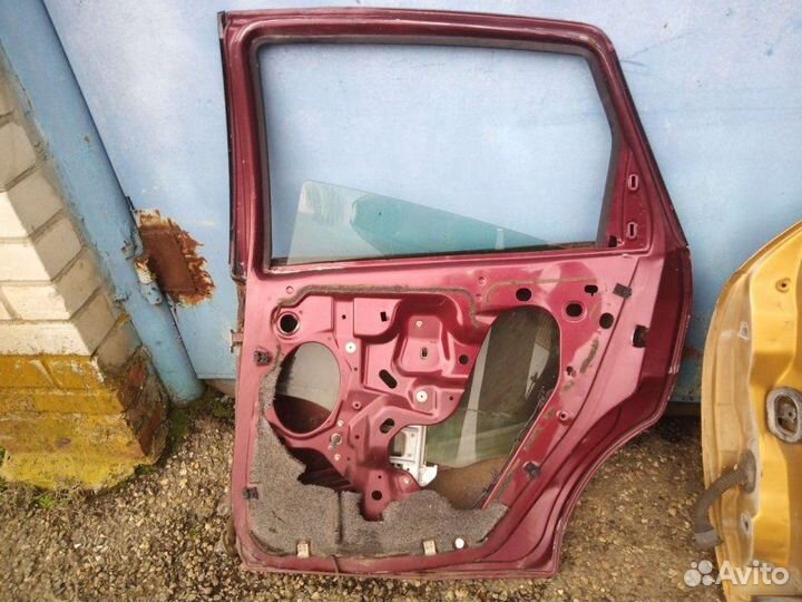 Дверь Ford Focus