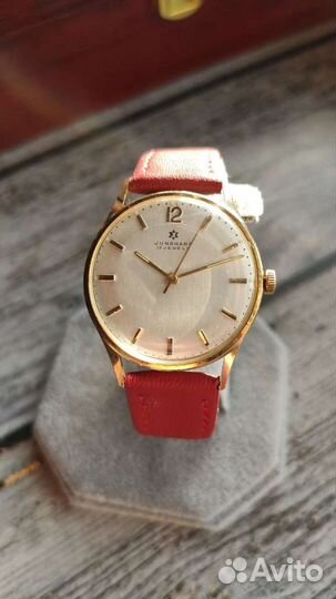 Часы junghans