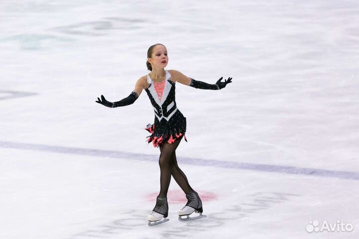 Костюм для фигурного катания 140 146