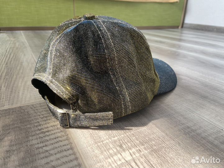 Кепка женская