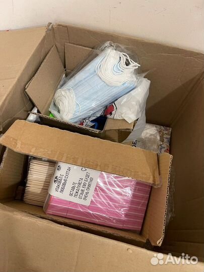 Однораз пилки, лампа для ногтей коробкой