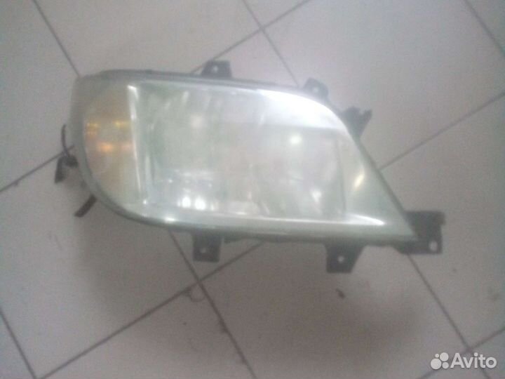 Фара передняя правая sprinter 903 кузов