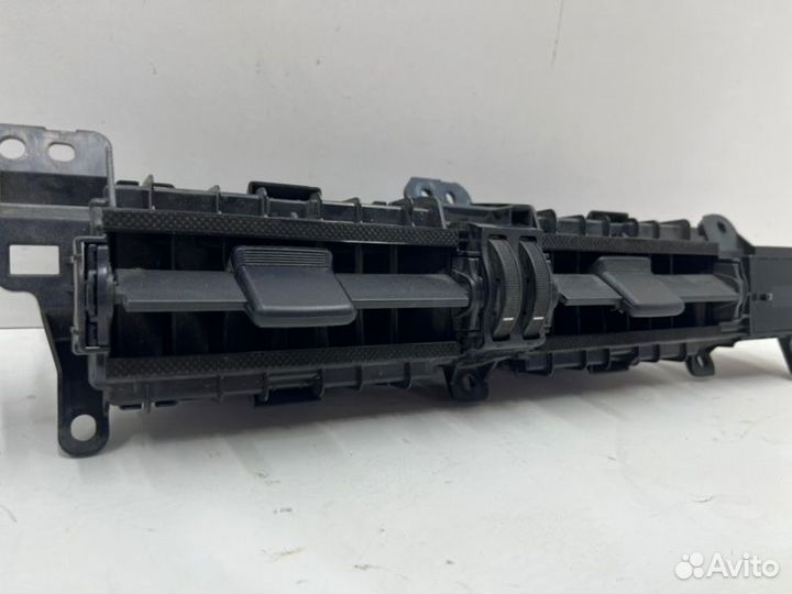 Воздуховод центральный Toyota Corolla E180/E181